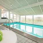 Nyaraló Luxury House With Pool