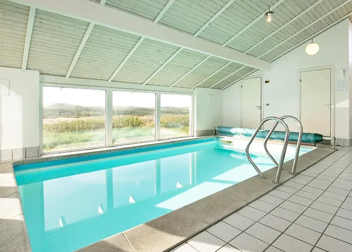 Luxury House With Pool * Gronhoj (Nordjylland)